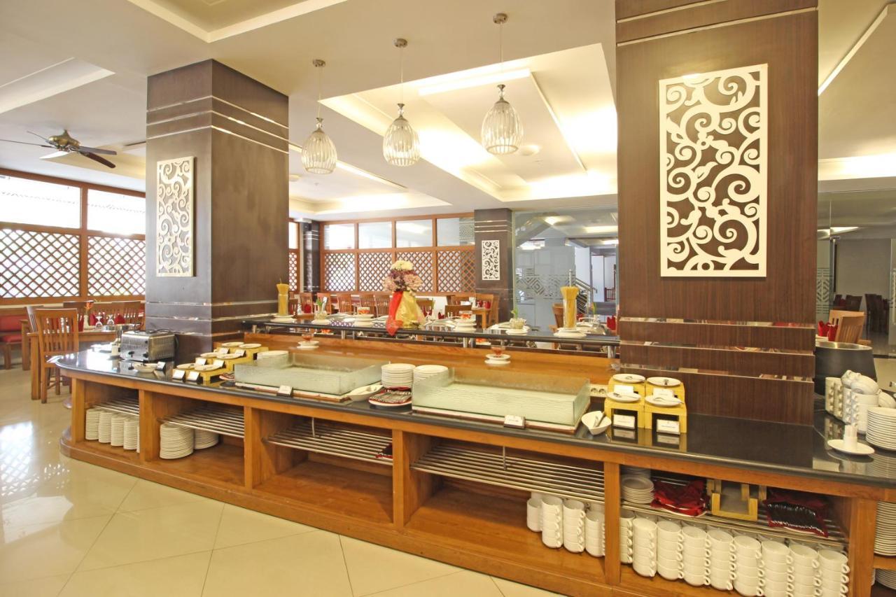 Reddoorz Premium Near Sleman City Hall Yogyakarta Eksteriør billede