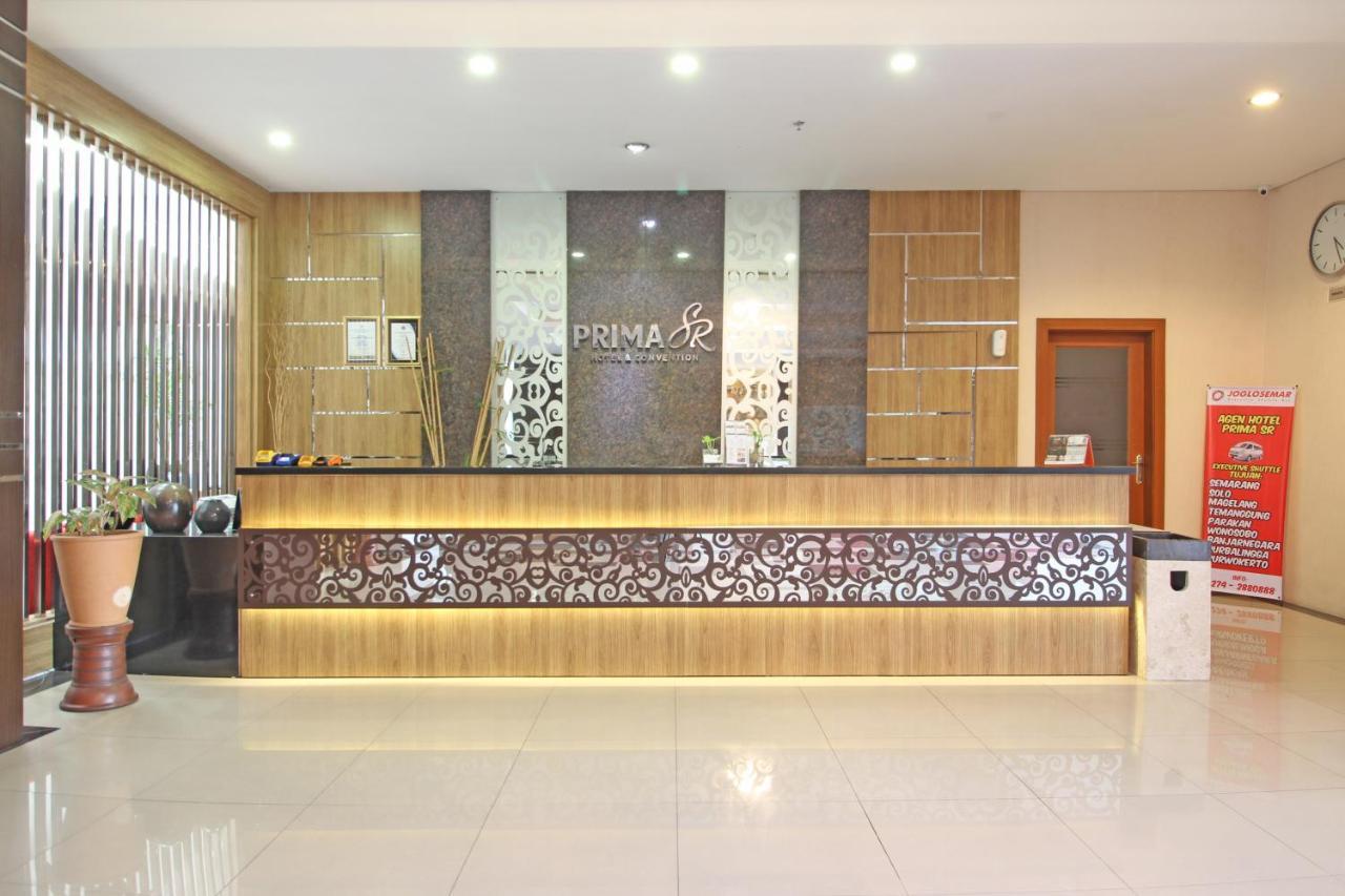 Reddoorz Premium Near Sleman City Hall Yogyakarta Eksteriør billede