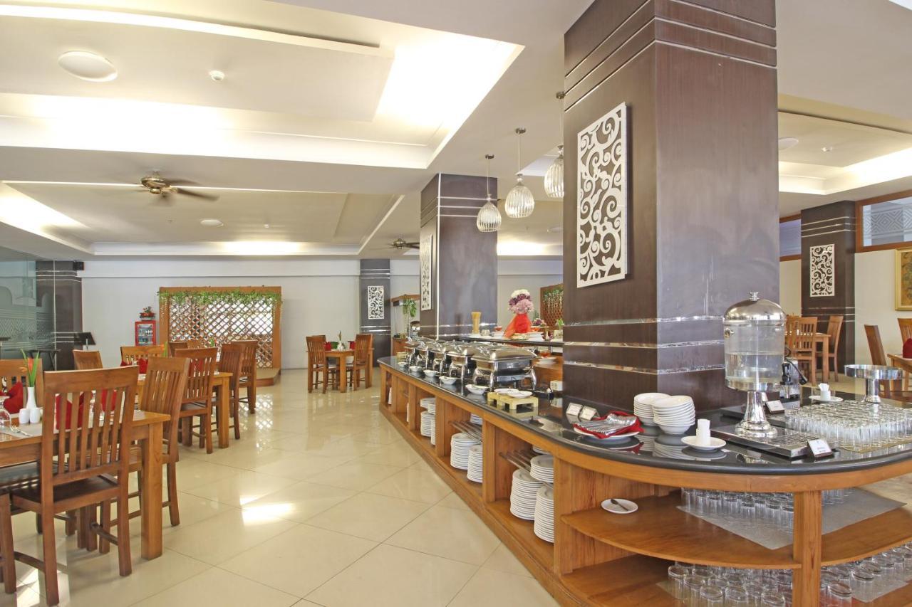 Reddoorz Premium Near Sleman City Hall Yogyakarta Eksteriør billede